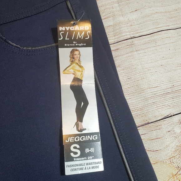 NWT Nygard Slims Deep Navy Jeggings - Picture 7 of 10